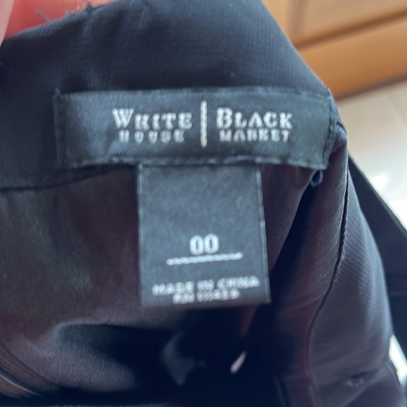 Black sequin cocktail dress. Size 00 White House Black Market sleeveless, lined - Picture 6 of 6